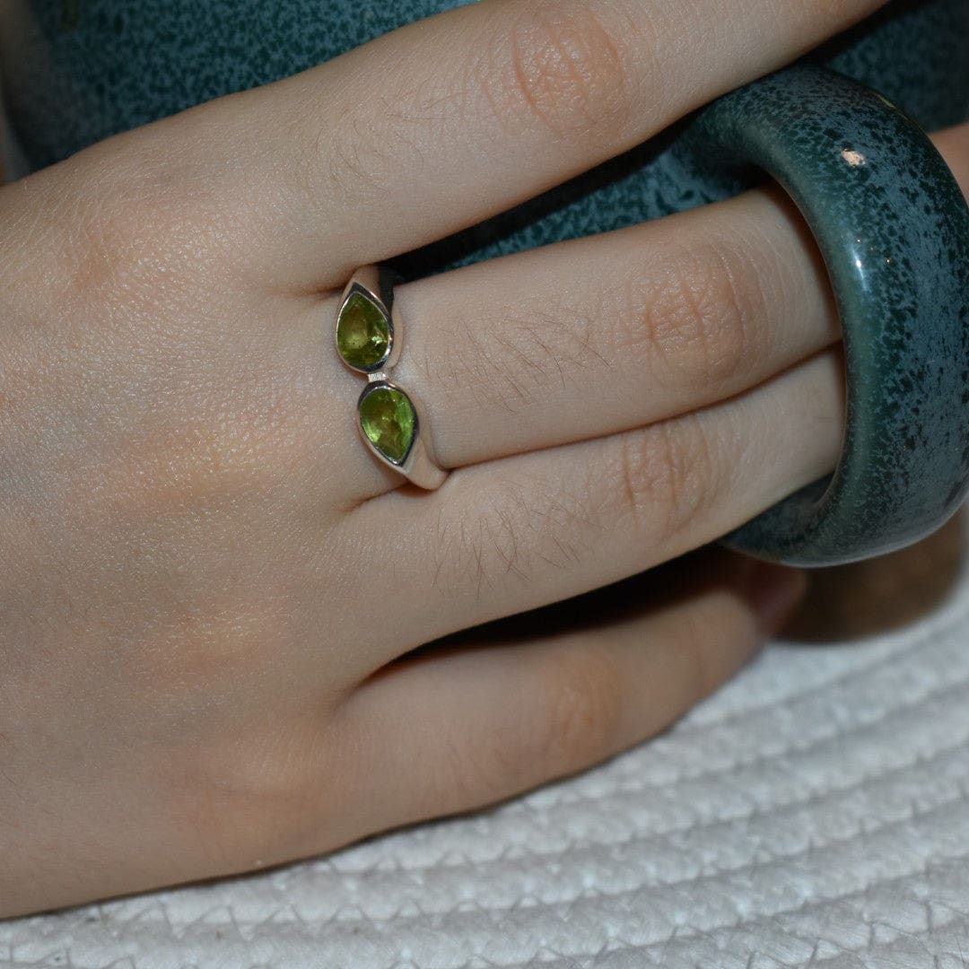 Inel din Argint cu Pietre Semipretioase Naturale de Peridot - Code: PureSilver22 (Marime: 8.5) - inel argint